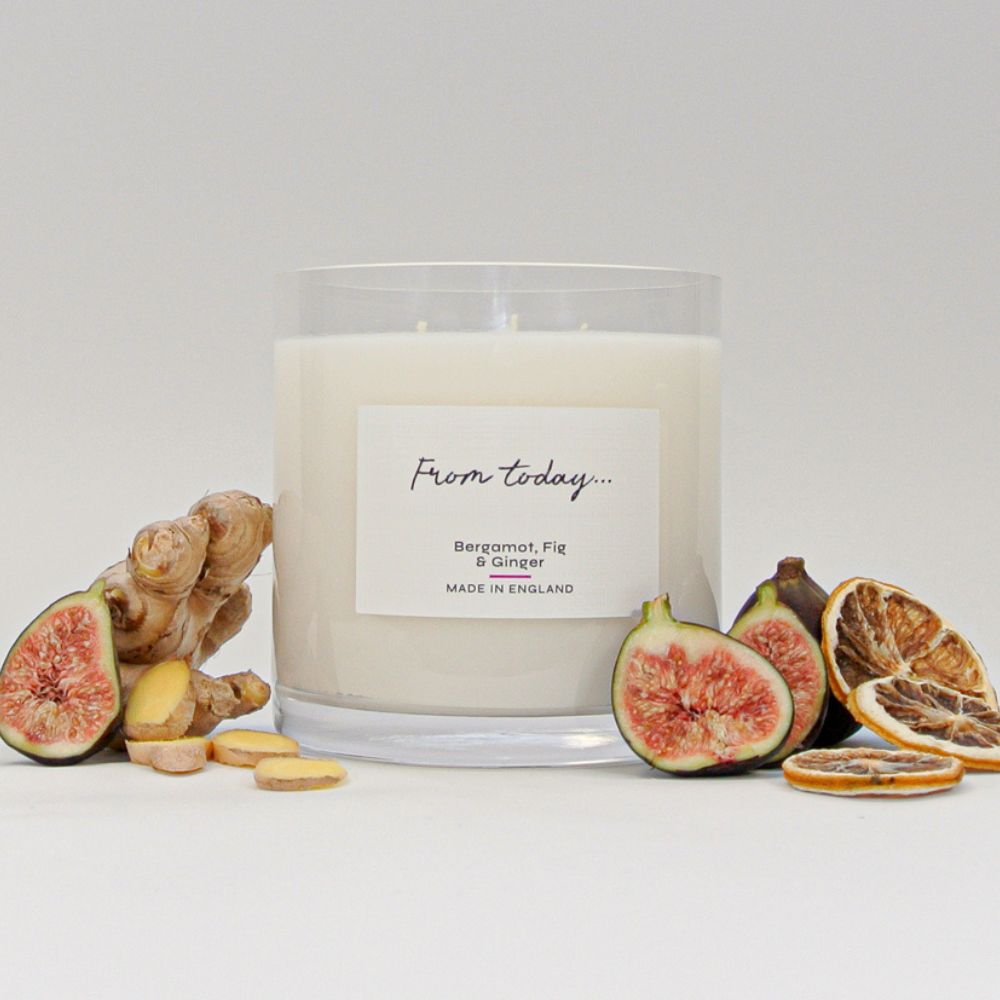 Luxury Bergamot, Fig and Ginger 740g Candle surrounded by fruit