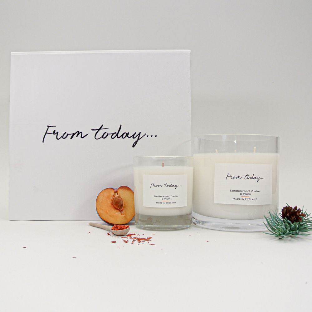 Gift for candle lovers in Sandalwood, Cedar & plum, two candle sizes, a 200g 1 wick candle and 740g 3 wick candle with luxury gift box