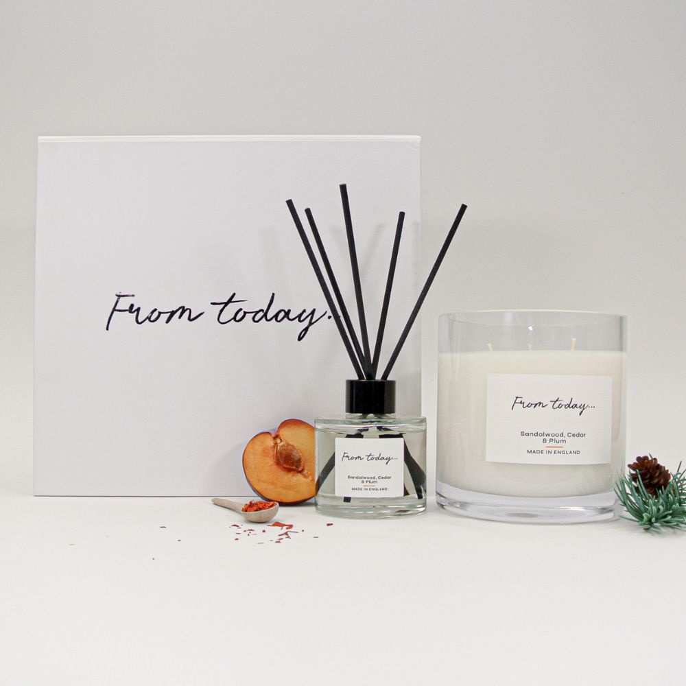 Super home fragrance gift set, a reed diffuser and a 740g 3-wick candle, hand wrapped in a beautiful gift box, fragranced with Sandalwood, Cedar & Plum